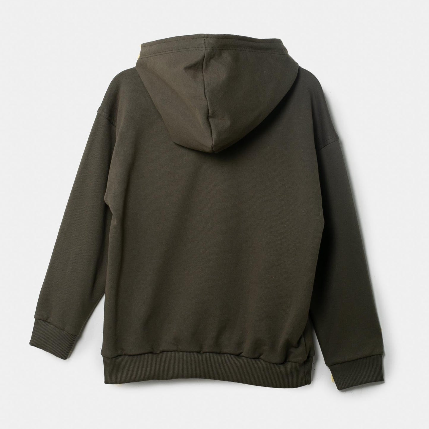 Rückansicht des dunkelgrünen Abenteuer Hoodies mit Neonreißverschluss
