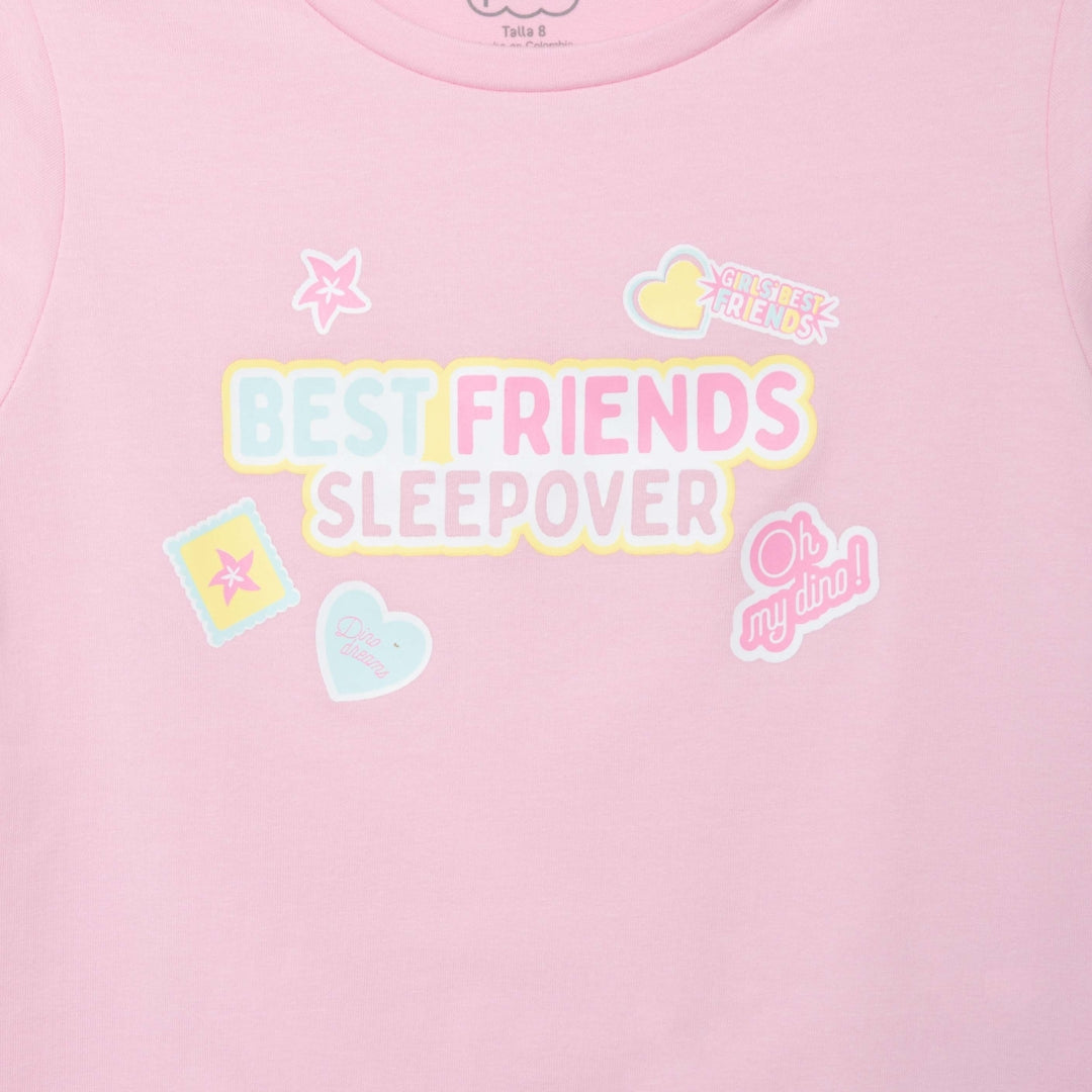 Nahaufnahme des “Best Friends Sleepover” Aufdrucks.