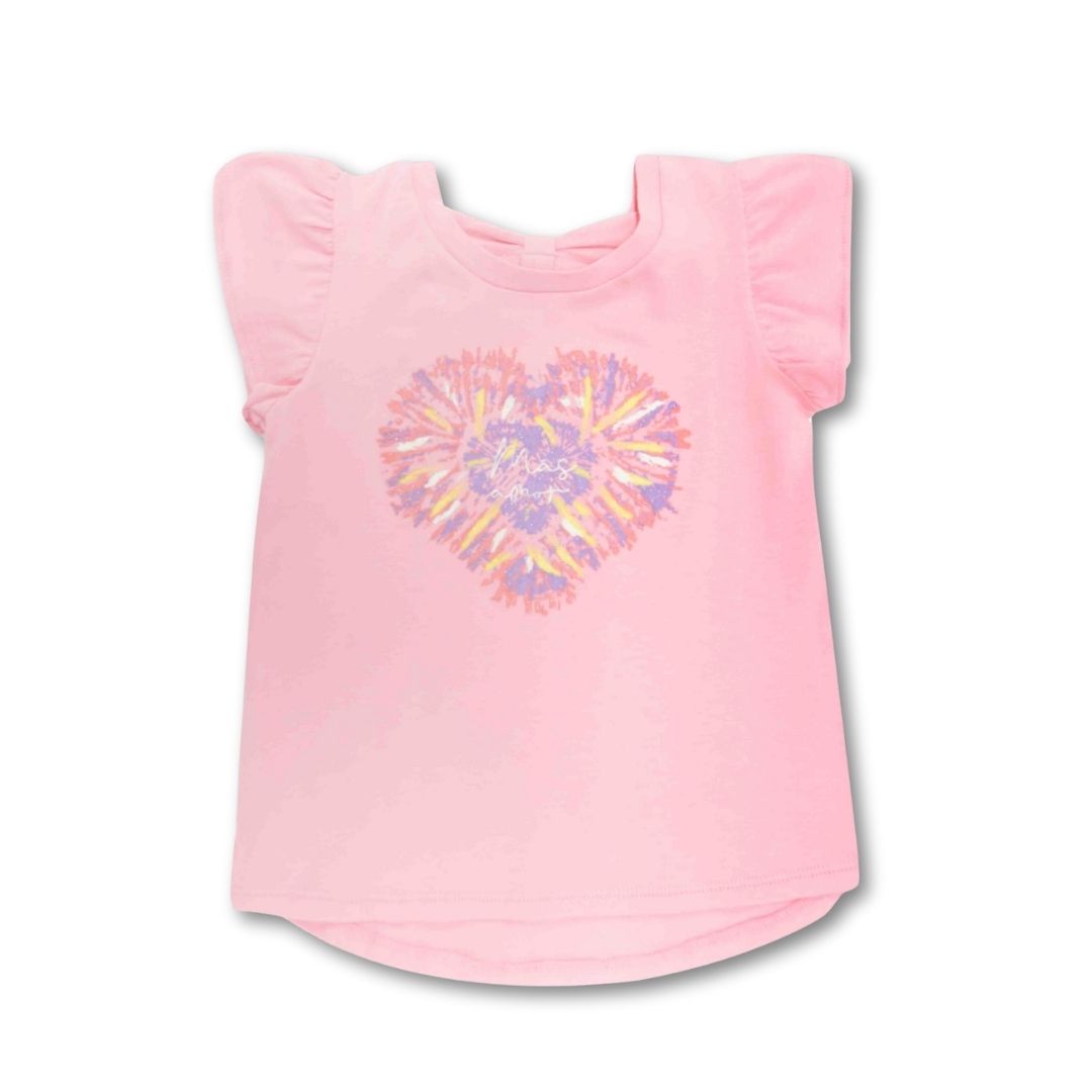 Weiches, rosafarbenes Kurzarm T-Shirt mit gerafften Ärmeln und Herz-Print „Más amor“ – komfortabel und liebevoll gestaltet.