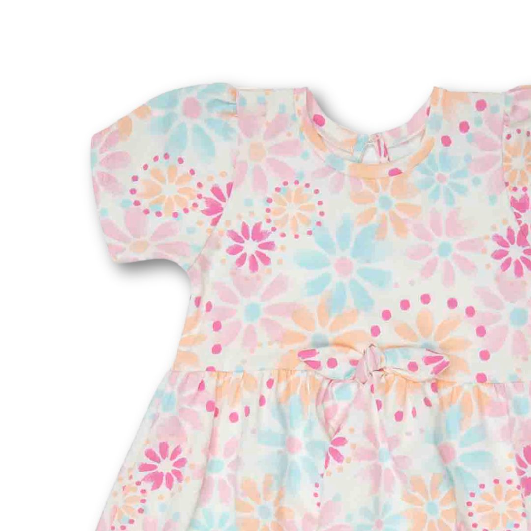 Detail Taillenknoten Kurzarmkleid Baby Mädchen Marfil Blumenmuster