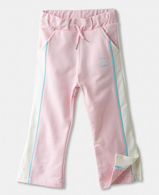 Pastellfarbener Jogger