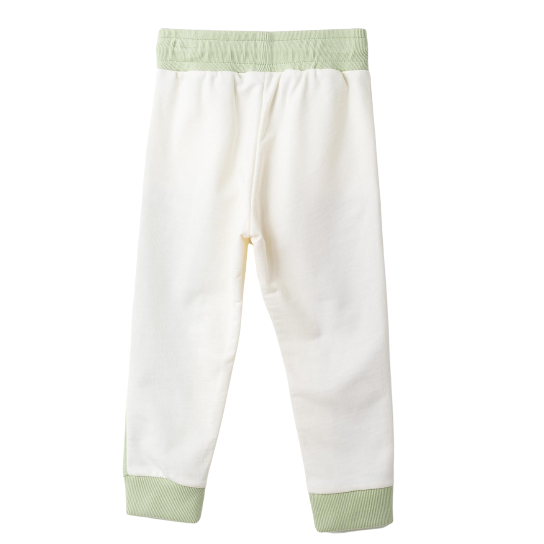 Rückansicht des Joggers für Mädchen mit Kordelzug und praktischen Taschen.