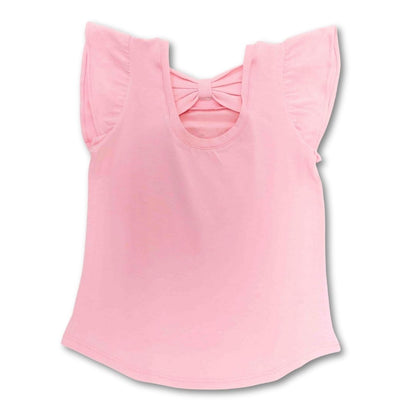 Rückenansicht des rosafarbenen Kurzarm T-Shirts mit Schleifenöffnung – praktisch und süß.